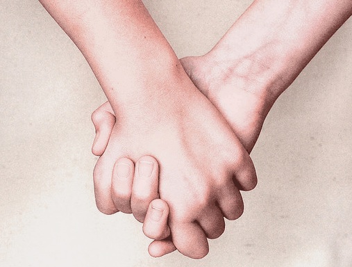 How to Feel More Loved: 9 Tips for Deep Connection