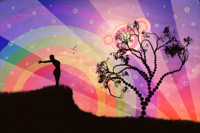 What It Means to Live Life with Open Palms and How This Sets Us Free